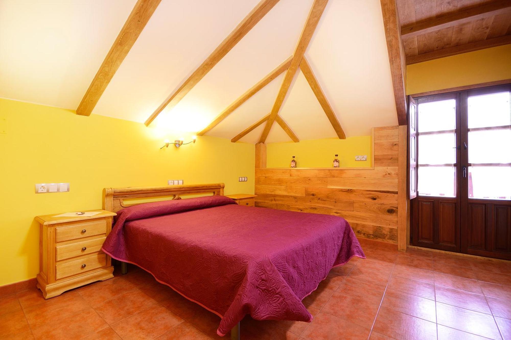 קסטרו אורדיאלס Posada Casa Rosalia מראה חיצוני תמונה