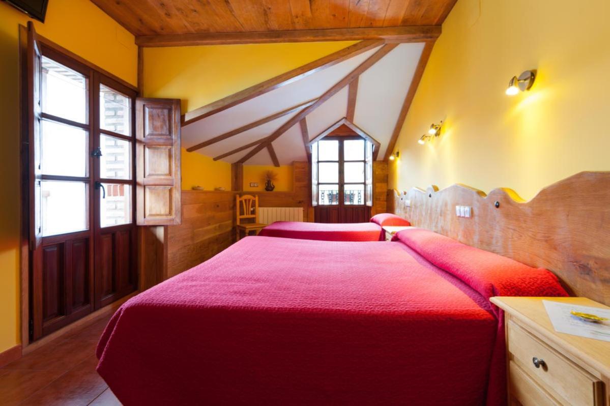 קסטרו אורדיאלס Posada Casa Rosalia מראה חיצוני תמונה