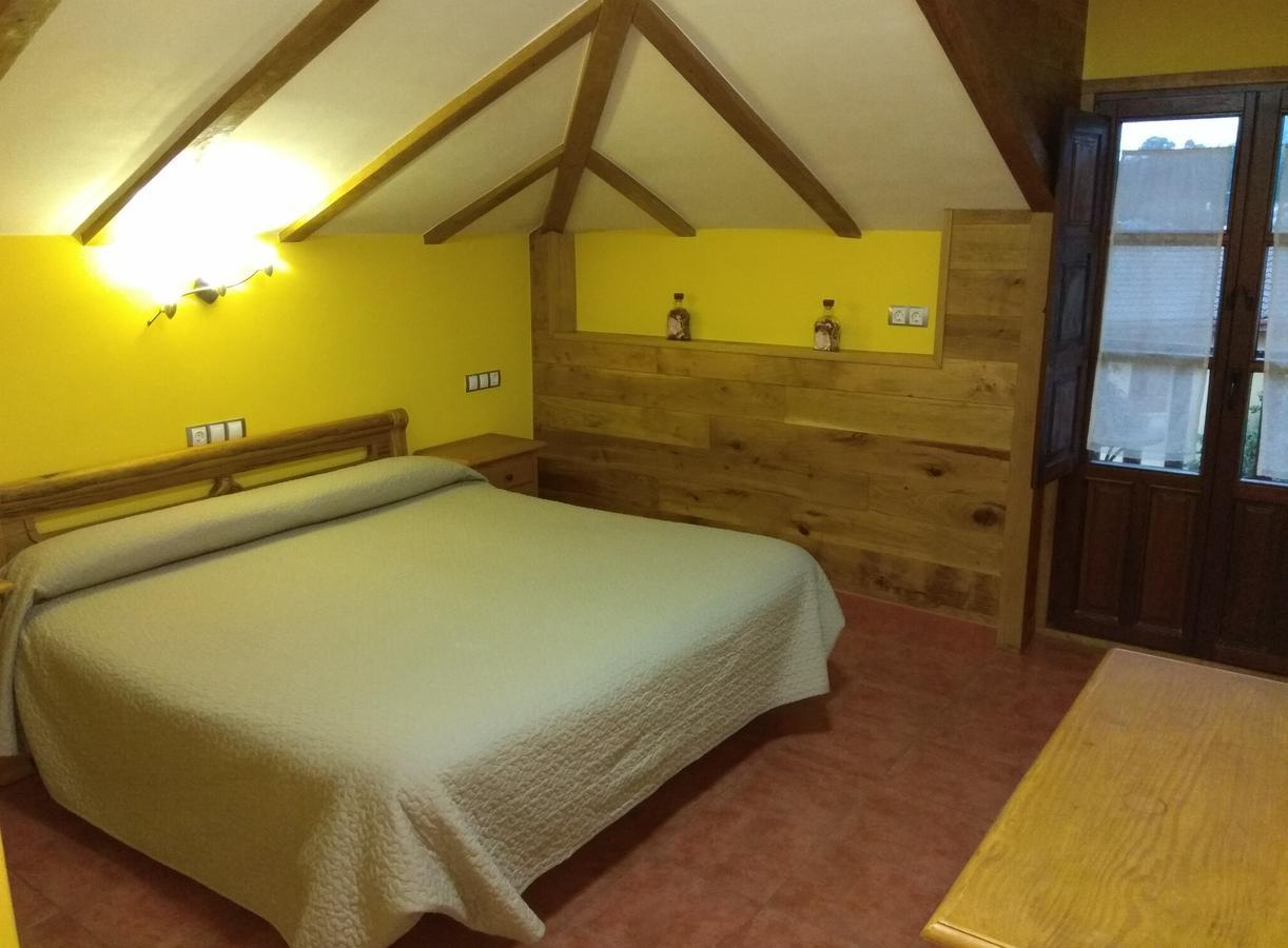 קסטרו אורדיאלס Posada Casa Rosalia מראה חיצוני תמונה