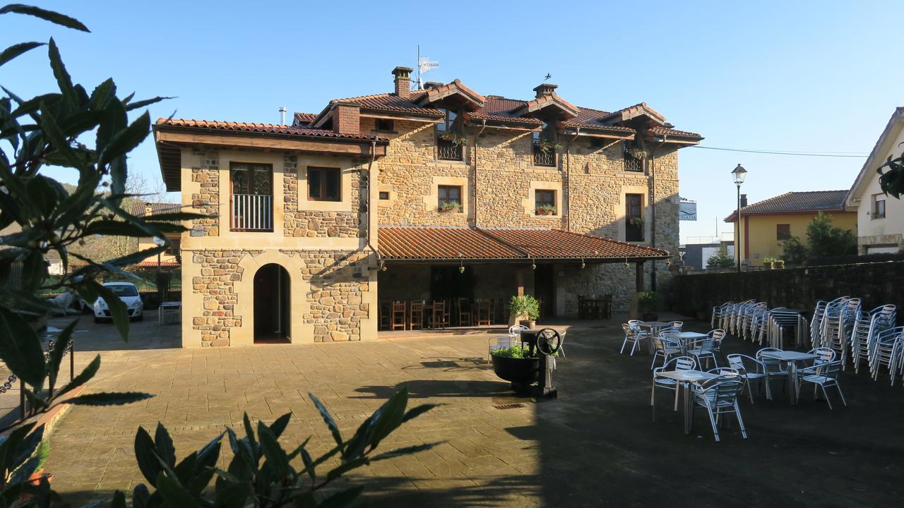 קסטרו אורדיאלס Posada Casa Rosalia מראה חיצוני תמונה